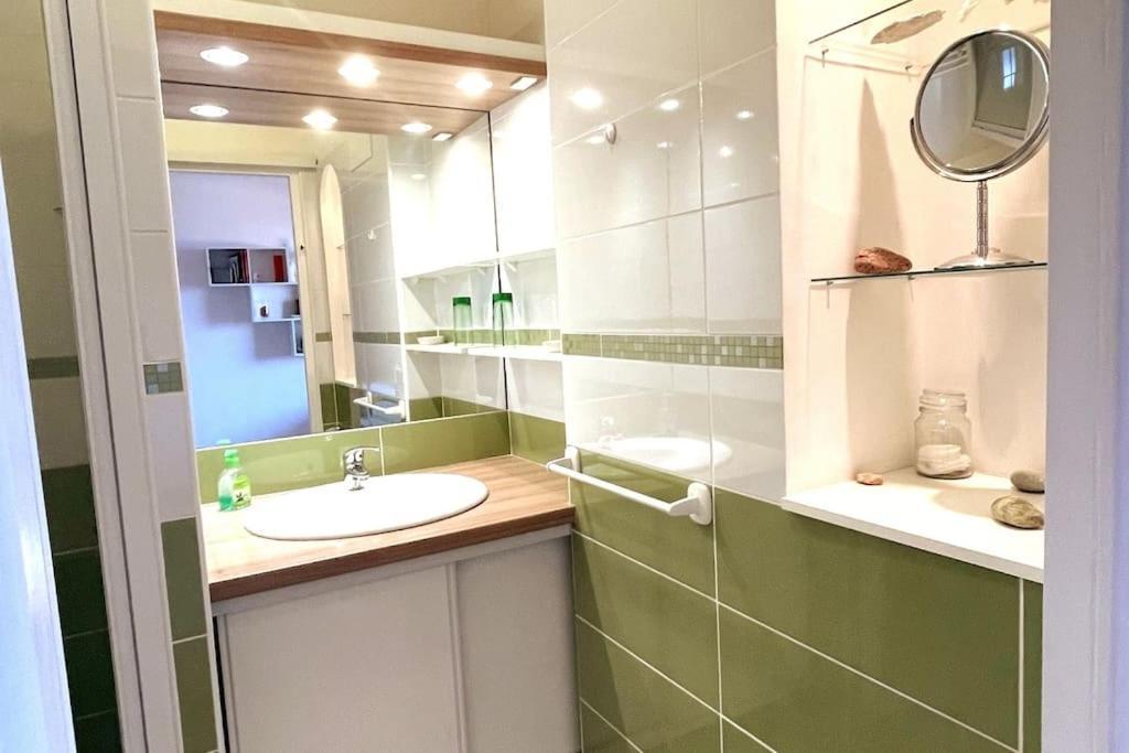 Studio Cosy Avec Vue Mer Аяччо Экстерьер фото
